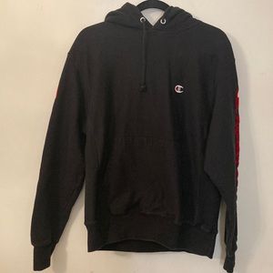 Champion Reverse Weave Hoodie size medium